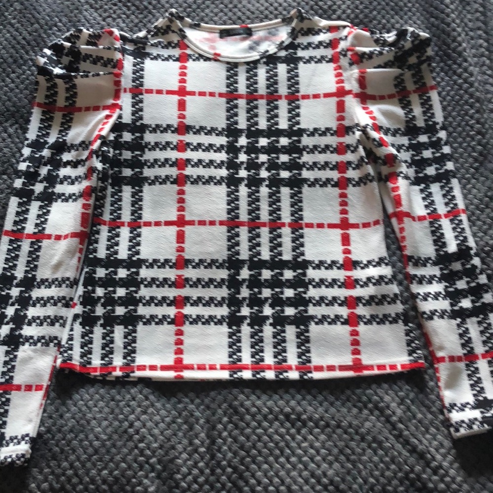 Long sleeve shirt